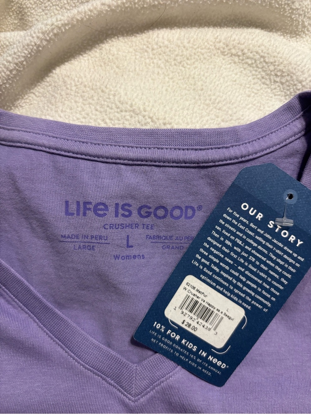 Life Is Good Lavender 'Happy as a Seagull with a French Fry' V-Neck Tee - Picture 3 of 3